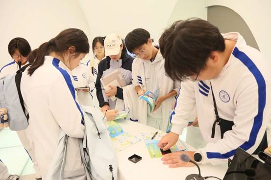 ccd42efebb53f4be94f3156ed6144743