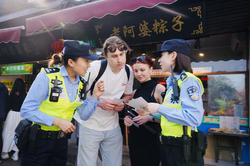 https://upload.jicengzhizhi.com/2026/0506/1778079744975.jpg