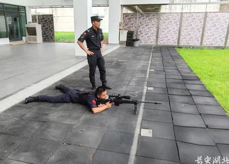 市公安局-这对师徒如何拼出全国狙击冠军2.jpg